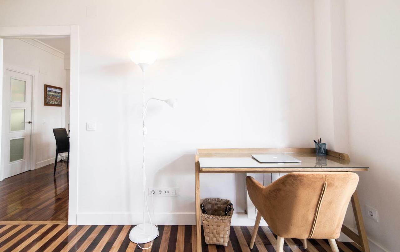 Elegant Retreat Business District Bernabeu Apartment มาดริด ภายนอก รูปภาพ