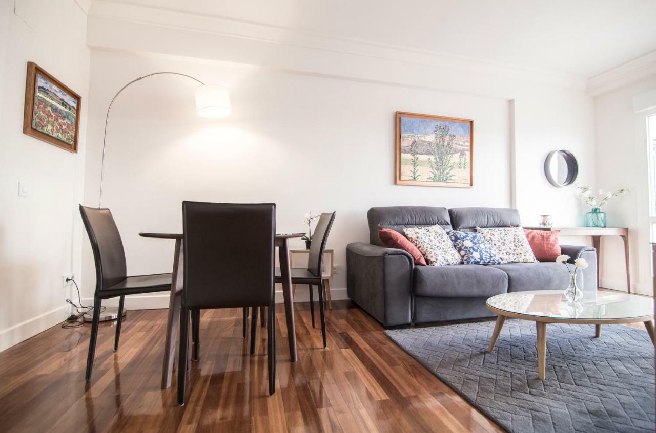 Elegant Retreat Business District Bernabeu Apartment มาดริด ภายนอก รูปภาพ