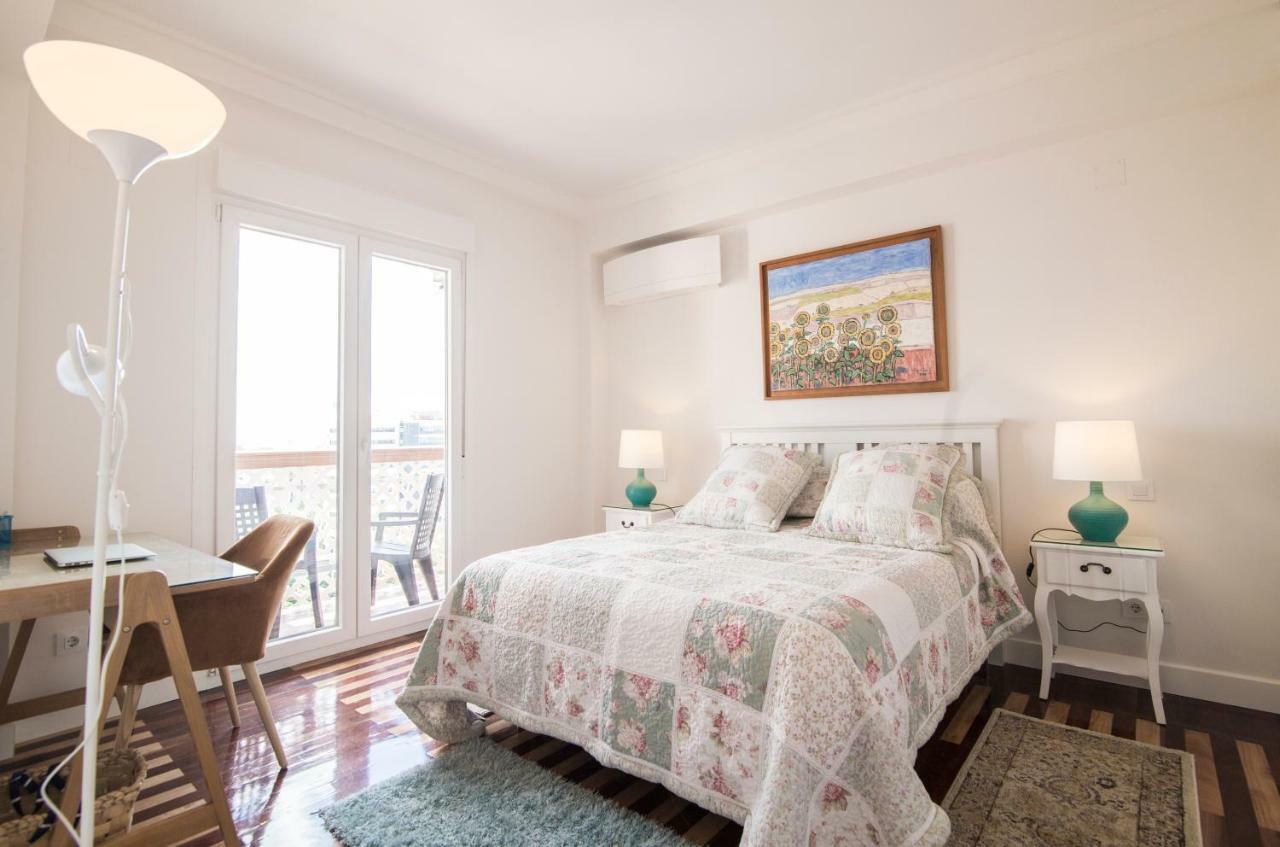 Elegant Retreat Business District Bernabeu Apartment มาดริด ภายนอก รูปภาพ