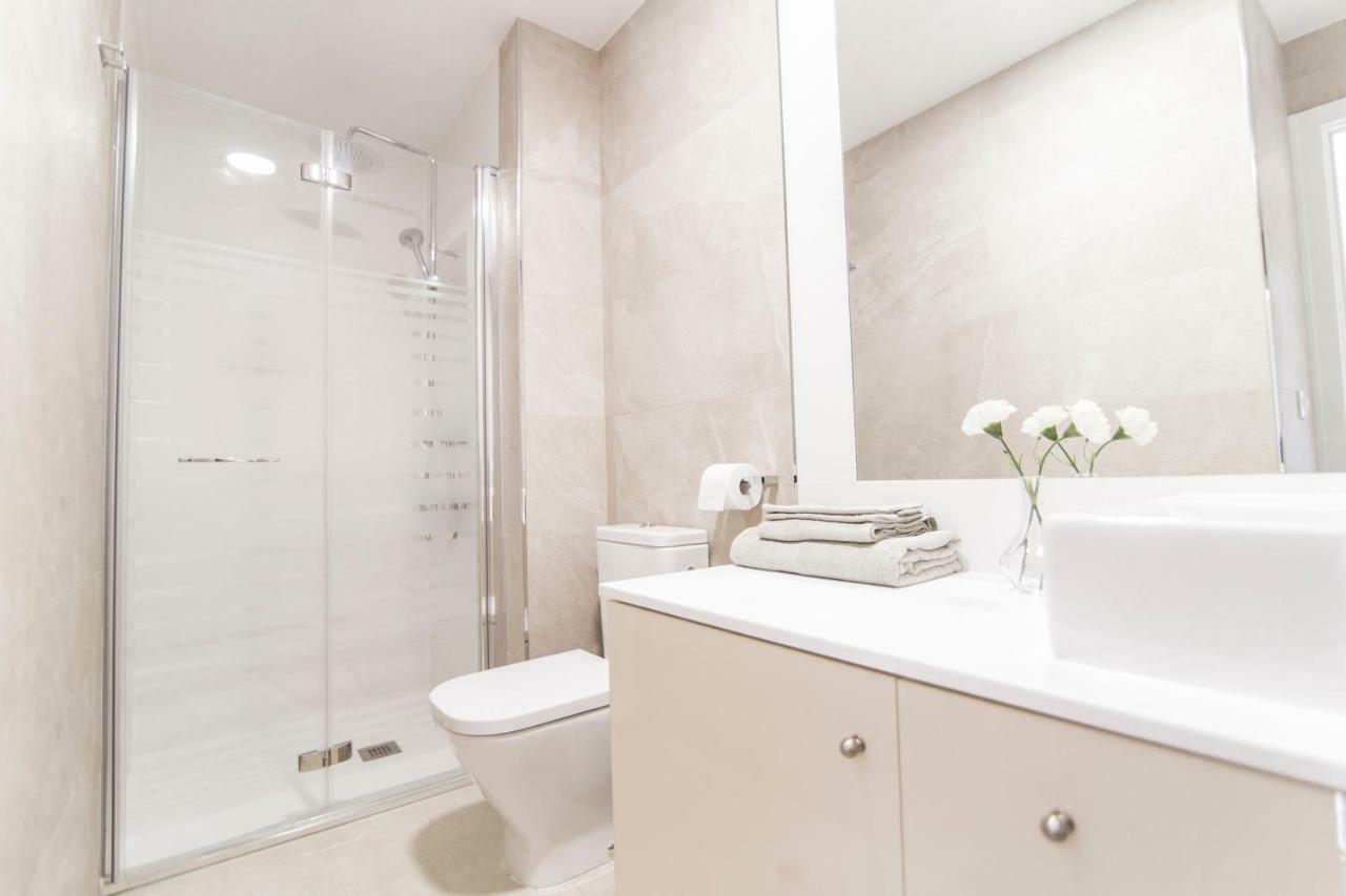 Elegant Retreat Business District Bernabeu Apartment มาดริด ภายนอก รูปภาพ